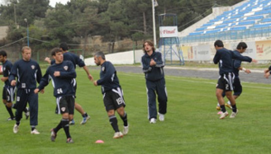 Mehmet Ak dünya futbol konqresində...