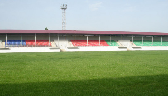 Quzanlı stadionu - Video - Şərhsiz