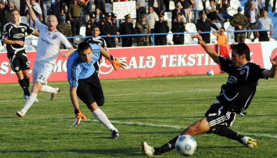 VIII tur...`Karvan` - `Qarabağ`. hərəyə bir qol