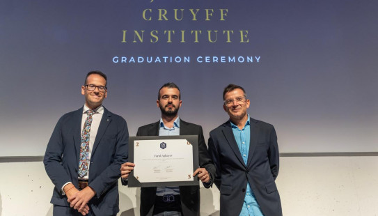 Our club’s employee receives diploma from the Johan Cruyff Institute