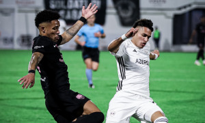 3 qollu səfər oyunu